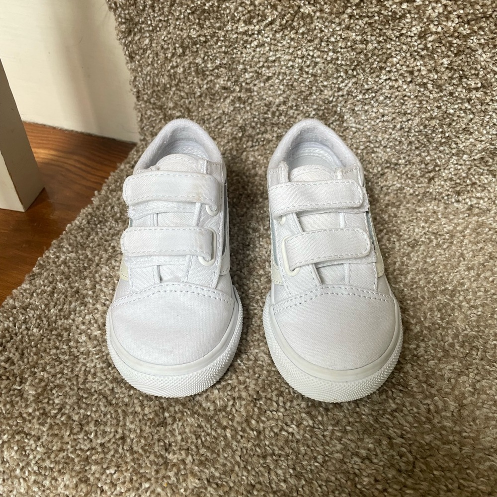 Vans White Velcro Sneakers Low-Top